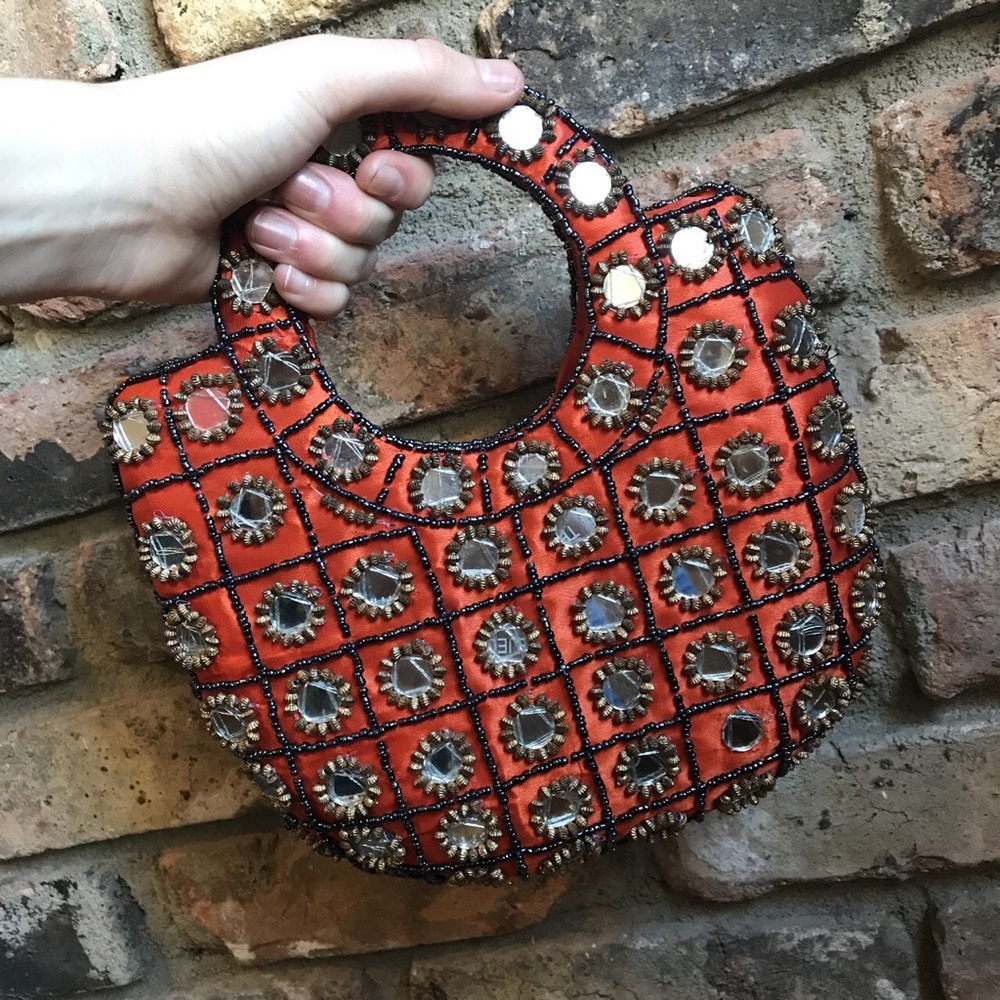 Mint condition 90s unique beaded purse